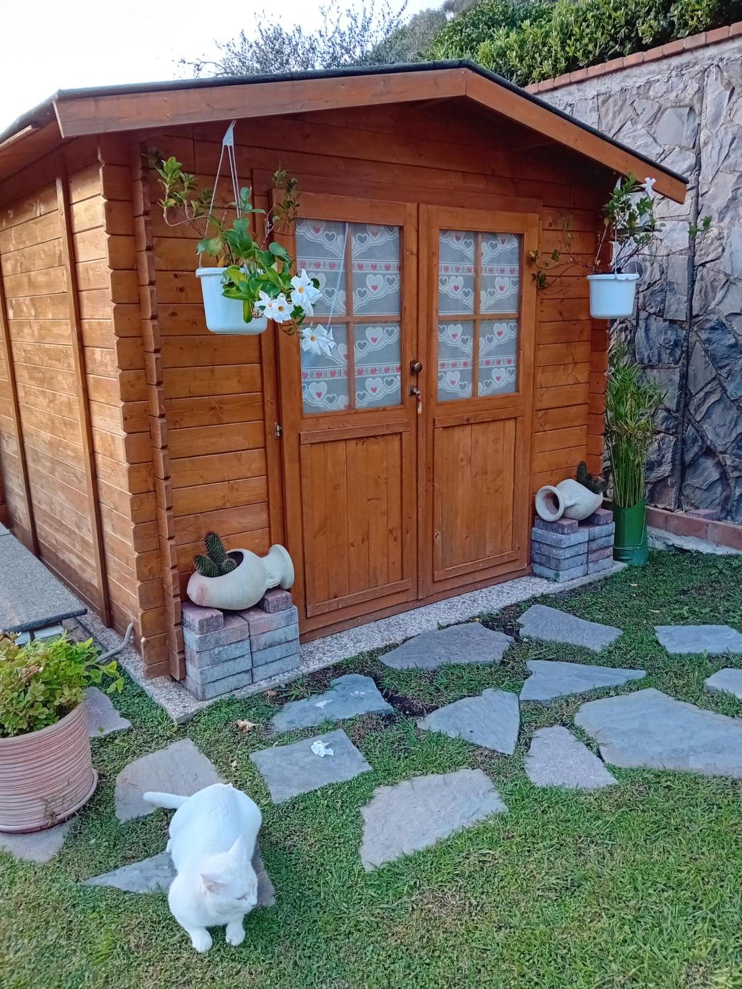 B&B Vignola เลวานโต ภายนอก รูปภาพ