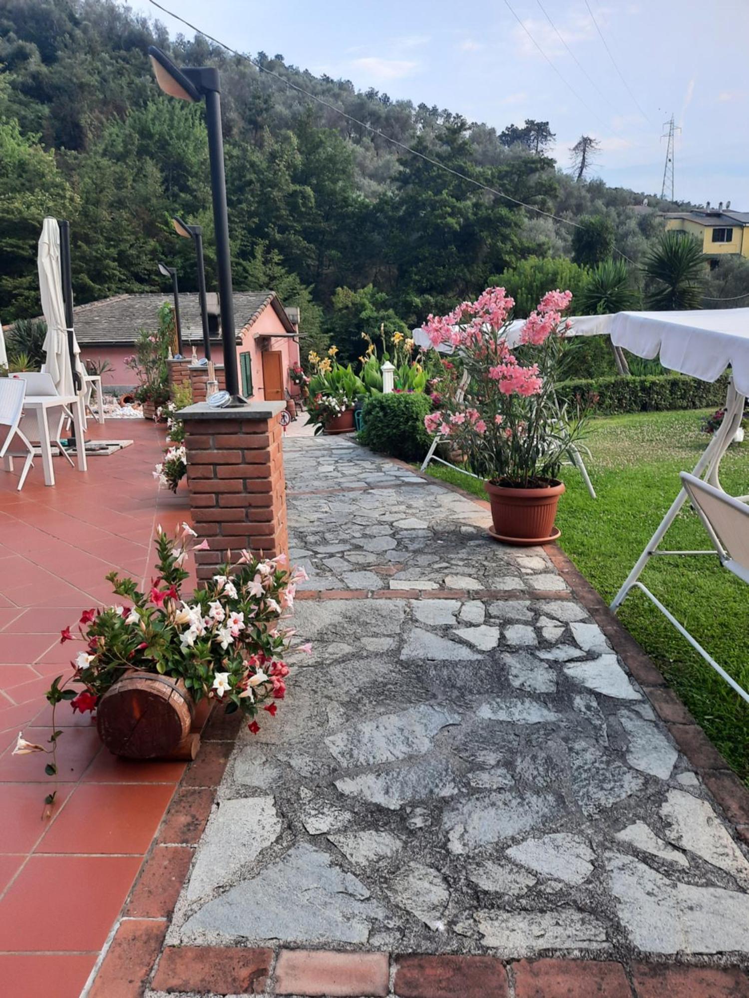 B&B Vignola เลวานโต ภายนอก รูปภาพ