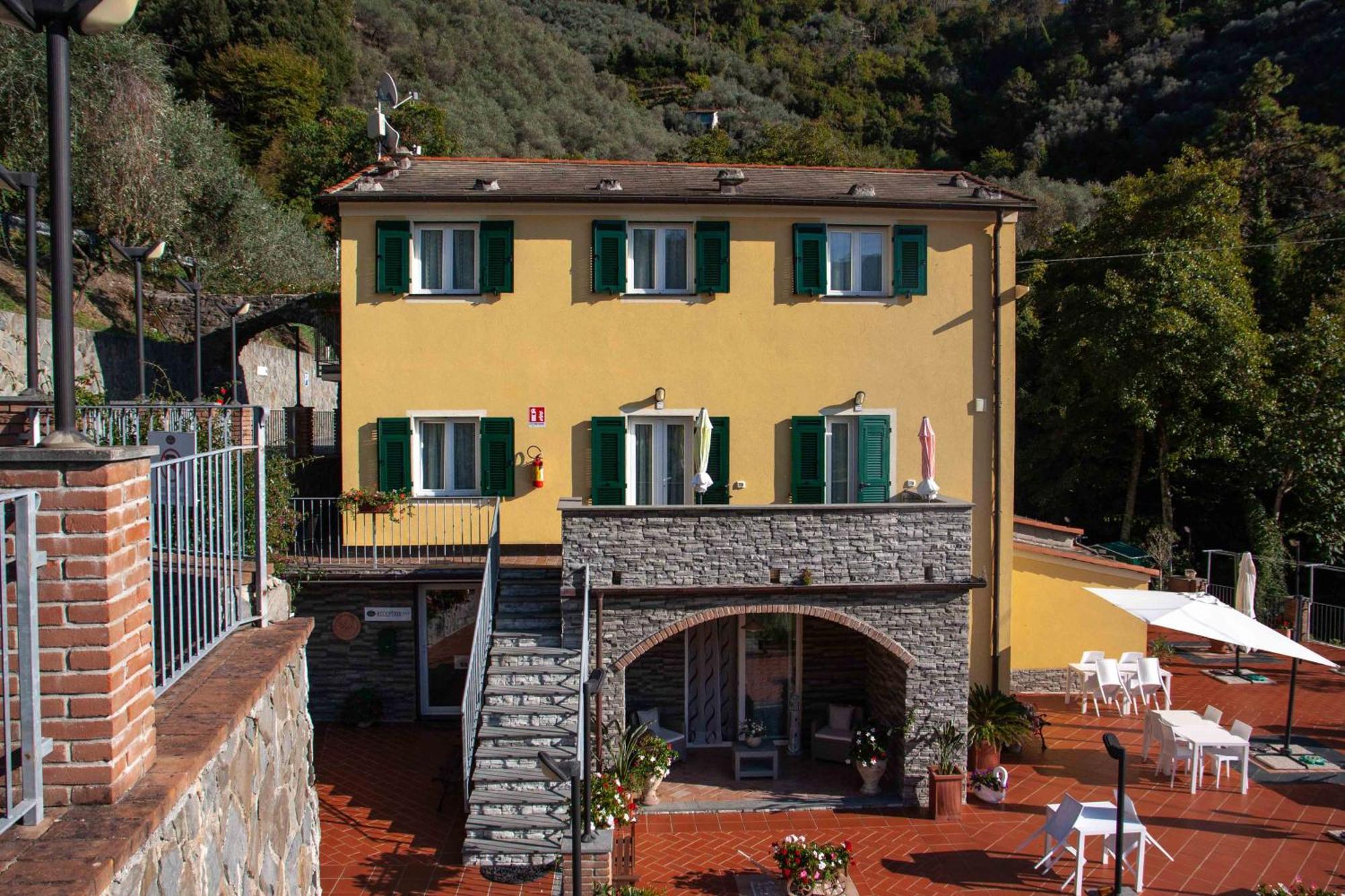 B&B Vignola เลวานโต ภายนอก รูปภาพ