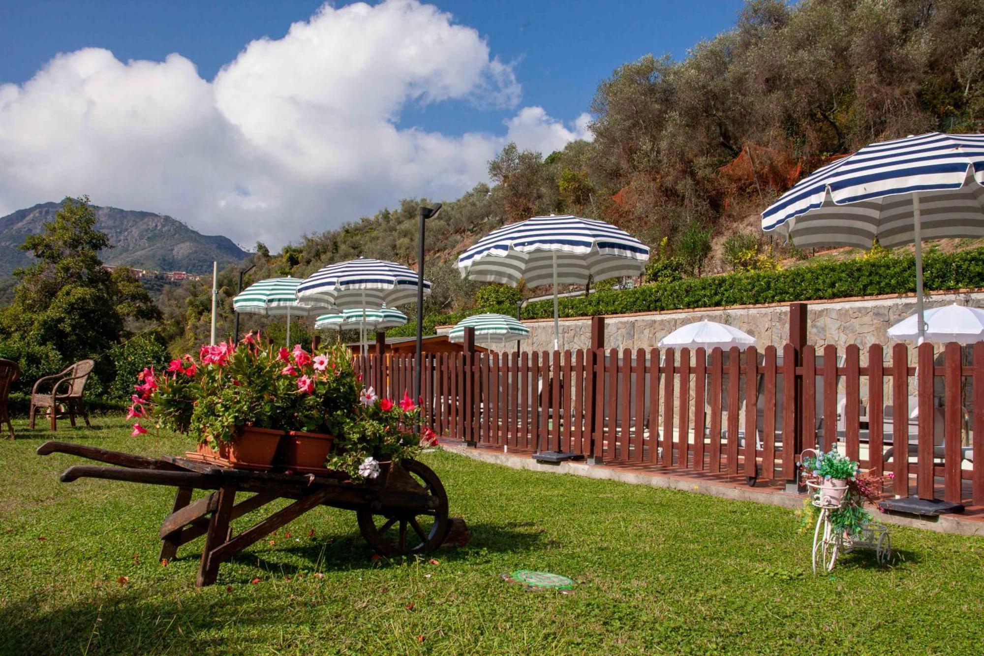 B&B Vignola เลวานโต ภายนอก รูปภาพ