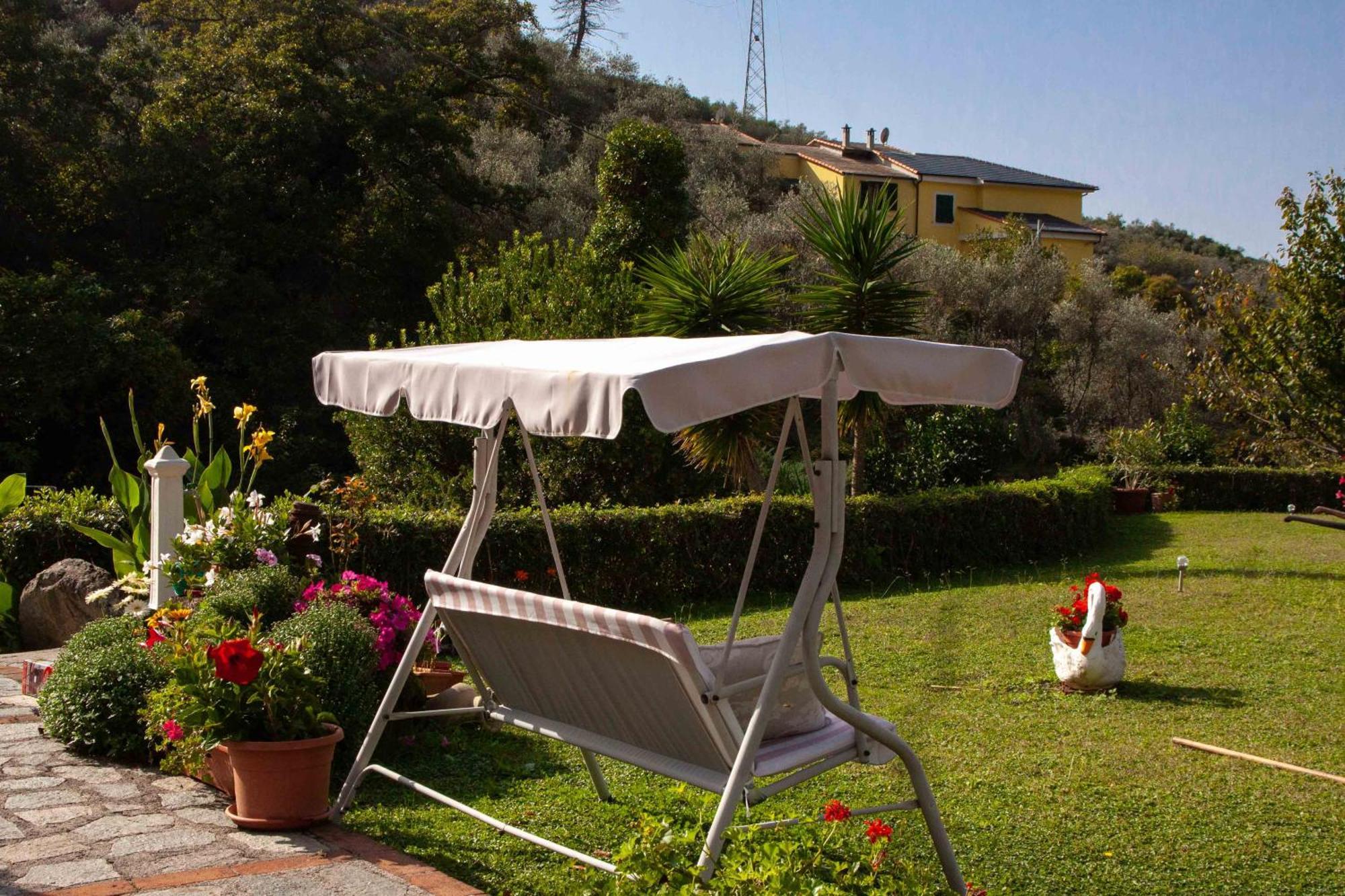 B&B Vignola เลวานโต ภายนอก รูปภาพ